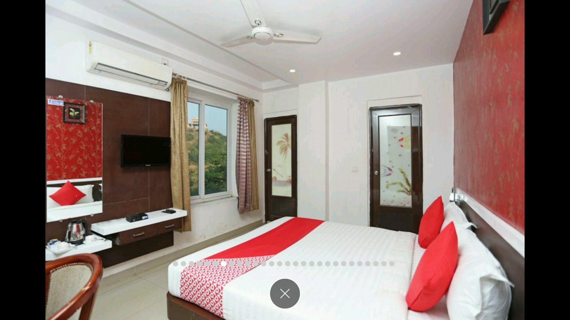 Hotel Landmark Bhubaneswar Exterior foto
